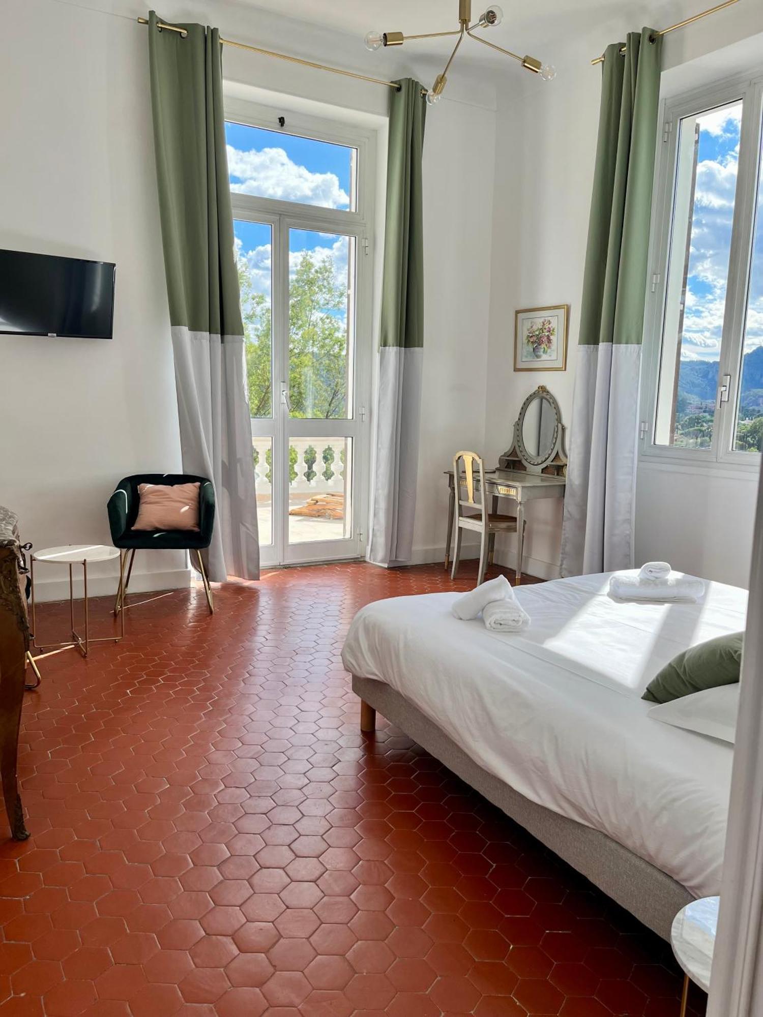 Villa Les Roches Mandelieu Dış mekan fotoğraf