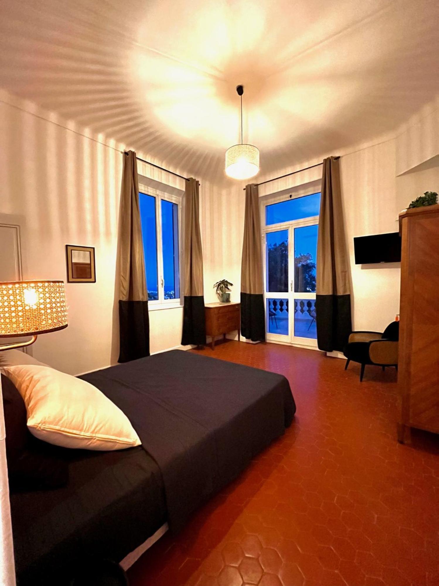 Villa Les Roches Mandelieu Dış mekan fotoğraf